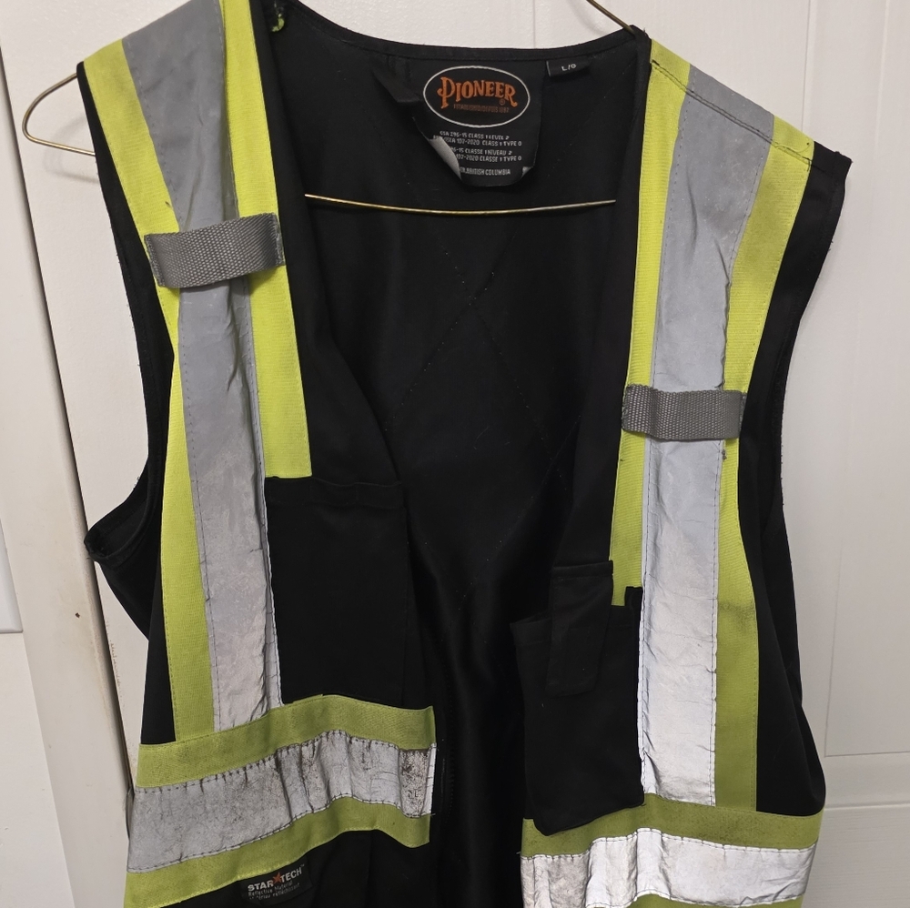 PIONEER Black Safety Light Weight Dafety Vest. Very Well Worn